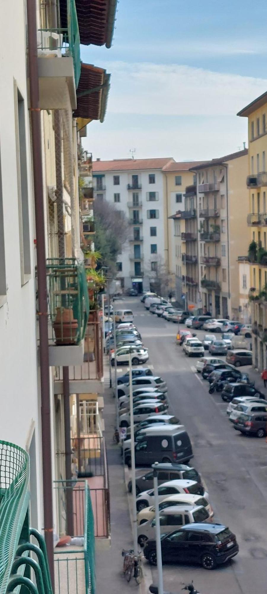 Cappuccini Family & Group 3 Bedrooms Jacuzzi Fast Wi-fi Air Conditioned Tram * Florenz